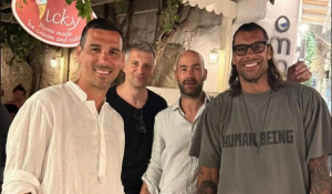 Συνάντηση κορυφής στην Αντίπαρο για Σπανούλη, Παπαλουκά, Πρίντεζη και Ζήση