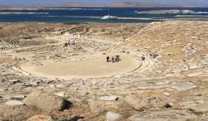 Αρχαίο θέατρο Δήλου: Ζωντάνεψε ξανά μετά από 2100 χρόνια