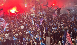 Νάπολι: Η πόλη του Μαραντόνα γιορτάζει ξανά - Πάρτι στους δρόμους για το πρώτο πρωτάθλημα μετά από 33 χρόνια