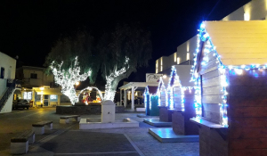 Πάρος: Το νησί «υποδέχεται» τα Χριστούγεννα με όμορφες εκδηλώσεις - Παροικία και χωριά 2 - 18 Δεκεμβρίου γιορτάζουν και μας περιμένουν!