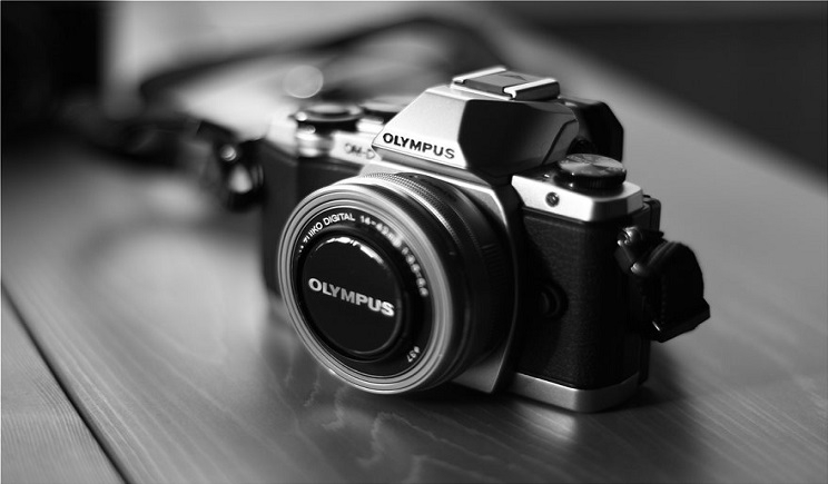 Olympus: Τέλος εποχής για τις φωτογραφικές μηχανές