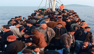 «Τσουνάμι» προσφύγων στα παράλια της Μεσογείου