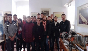 Επίσκεψη και ξενάγηση των μαθητών του ΕΠΑΛ Άνδρου στο Ναυτικό Μουσείο