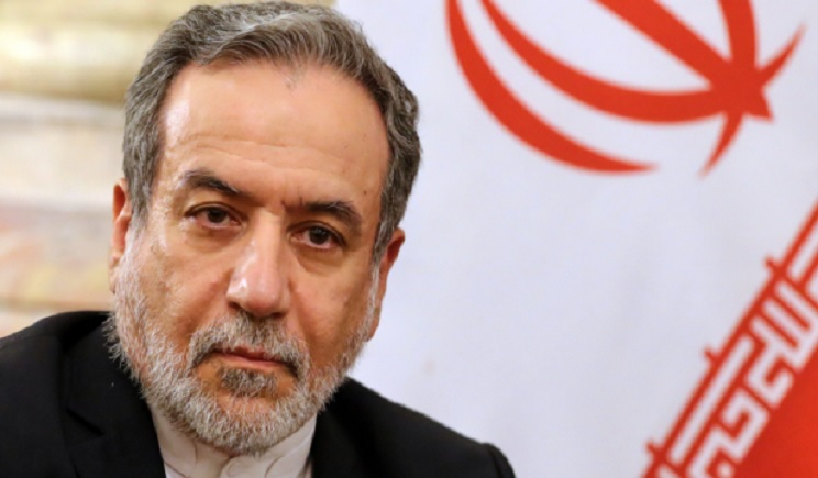 Αραγτσί: Ελεύθερη η διέλευση όλων των εμπορικών πλοίων μέσω των Στενών για το υπόλοιπο της εκεχειρίας