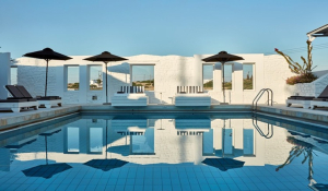 “Στα σκαριά” νέες ξενοδοχειακές επενδύσεις από την BriQ Properties - Η επέκταση του Mr &amp; Mrs White στην Πάρο