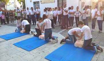 &quot;Μικροί διασώστες&quot; του Γυμνασίου Νάουσας, Πάρου