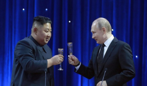 Ο Κιμ Γιονγκ Ουν «έθαψε» τις ΗΠΑ στον Πούτιν: «Φέρθηκαν με κακοπιστία στο Ανόι»
