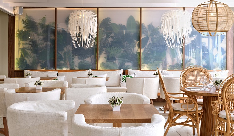 Πάρος: Άνοιξε καλύτερος από ποτέ, ο ειδυλλιακότερος γαστρονομικός προορισμός στο λιμανάκι της Νάουσας!