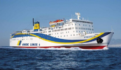 Πλοίο «Πρέβελης»: Ταλαιπωρία για 400 επιβάτες στη Ρόδο - Έσπασε η μια από τις άγκυρες