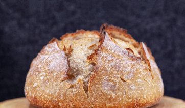 Το πιο διάσημο αρτοποιείο του Παρισιού αποκαλύπτει το μυστικό για το τέλειο ζυμωτό ψωμί