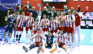 Volley League Cup «Νίκος Σαμαράς»: Ο Ολυμπιακός κατέκτησε τον 8ο τίτλο, νικώντας 3-1 τον ΠΑΟΚ