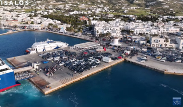 Κύμα επιστροφής εκδρομέων του Πάσχα - Blue Star Delos στην Πάρο (βίντεο)