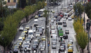 Ιστορική απόφαση για την Ευρώπη: Τέλος στα αυτοκίνητα με βενζίνη ή ντίζελ από το 2035