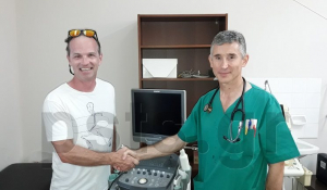 Αυστριακός γιατρός ακτινολόγος δωρητής του Κέντρου Υγείας Πάρου