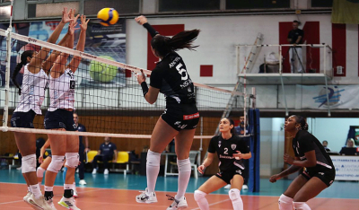 Volley League Γυναικών: Μεγάλη ανατροπή του Α.Ο. Θήρας και διπλό στο τάι-μπρέικ επί του ΠΑΟΚ