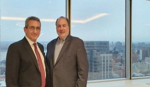 Συνεργασία με τον Peter Vlitas, Senior Vice President της Travel Leaders Group, στα γραφεία του ομίλου στη Νέα Υόρκη