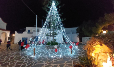 Πάρος: Μια θερμή, Χριστουγεννιάτικη αγκαλιά άνοιξε στη Μάρπησσα! – Η γεμάτη θαλπωρή γιορτινή εκδήλωση που έκανε τη διαφορά! (Bίντεο)