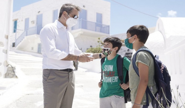 Μητσοτάκης από Αστυπάλαια: Όταν το επιτρέψουν τα δημοσιονομικά, θα υπάρξει μείωση στον ΦΠΑ στα νησιά