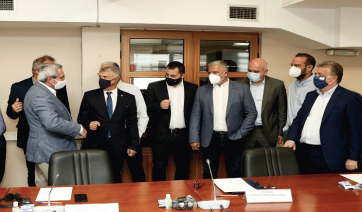 Ο Γ. Χατζημάρκος σε σύσκεψη των Περιφερειαρχών της χώρας, υπό τον  Ευρωπαίο Επίτροπο Διαχείρισης Κρίσεων