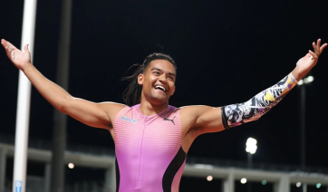 Εμ. Καραλής: Με το άλμα στα 6.08μ κατέγραψε την καλύτερη επίδοση στην ιστορία του ελληνικού στίβου (βίντεο)