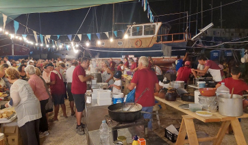 Πάρος: Με ένα μαραθώνιο, επικό νησιώτικο γλέντι, ολοκληρώθηκαν τα «Καπετανέικα»!