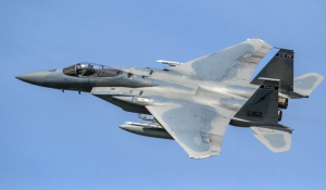 Το Κουβέιτ κατέρριψε κατά λάθος τρία αμερικανικά F-15, εκτινάχθηκαν εγκαίρως τα μέλη του πληρώματος