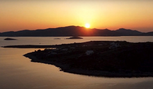 Βρετανία: Προσωρινά εκτός «πράσινης ταξιδιωτικής λίστας» η Ελλάδα