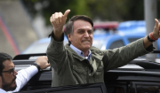 Αποφασισμένος ο Μπολσονάρου να διορίσει τον γιο του πρεσβευτή της Βραζιλίας στις ΗΠΑ