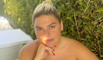 Δανάη Μπάρκα: Για βουτιές στα καταγάλανα νερά της Σερίφου