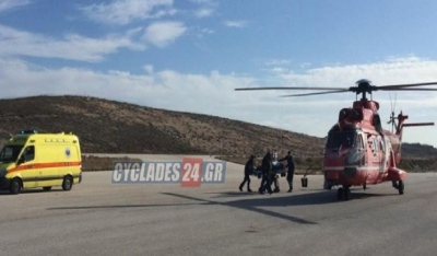 Σοβαρό τροχαίο στη Σύρο – Αεροδιακομιδή μοτοσυκλετιστή με ελικόπτερο της Πυροσβεστικής