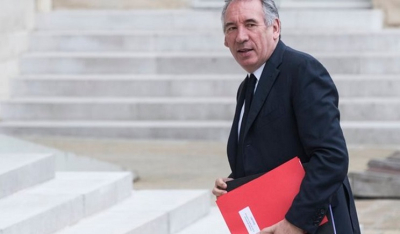 Η Γαλλία αντιμέτωπη με νέα πολιτική κρίση με την αναμενόμενη πτώση της κυβέρνησης του Μπαϊρού