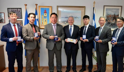 Συνάντηση Στέφανου Γκίκα με τον Πρόεδρο της Κοινοβουλευτικής Επιτροπής Θαλασσίου-Ναυτιλιακού &amp; Αγροτικού Τομέα της Δημοκρατίας της Κορέας, κ. Eoh, Kiy-Ku