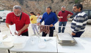 To παραδοσιακό έθιμο των Χοιροσφαγίων αναβίωσε για μία ακόμα φορά, ο Όμιλος Φουσκωτών και Ταχυπλόων Σκαφών Σύρου