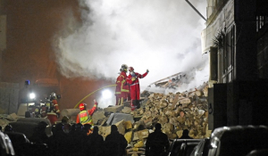Κατάρρευση πολυκατοικίας στη Μασσαλία - «Πρέπει να προετοιμαστούμε για θύματα» λέει ο δήμαρχος