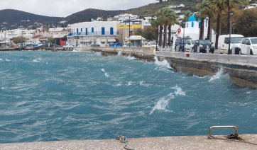 Προ των πυλών η κακοκαιρία Erminio: Επέλαση από τα Δυτικά – Πού θα κλείσουν τα σχολεία – Πότε έρχεται στις Κυκλάδες