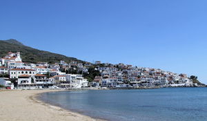 Η Άνδρος «συστήνεται» δυναμικά στη βρετανική αγορά​​​​​​​​​​​​