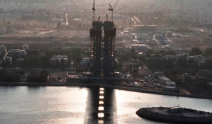 Riviera Tower: Εντυπωσιακά πλάνα από τον ουρανοξύστη που έφτασε ήδη τα 113 μέτρα ύψος