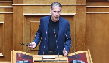 Υπό την επήρεια αλκοόλ ο Διαμαντής Καραναστάσης - Τιμωρήθηκε με πρόστιμο και αφαίρεση διπλώματος