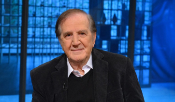 Ο Γιώργος Κωνσταντίνου περιγράφει τον τορπιλισμό της «Έλλης» στην Τήνο - «Διέκρινα ανθρώπους να κολυμπάνε για να σωθούν»