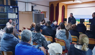 Στη χειμωνιάτικη Θηρασιά των 150 κατοίκων, σήμερα, ο Περιφερειάρχης Γιώργος Χατζημάρκος
