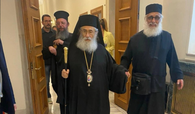 Μετά από 52 χρόνια ο Αρχιεπίσκοπος Δαμιανός ανακοινώνει τον τερματισμό της θητείας του (βίντεο)