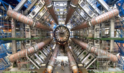 CERN: Πείραμα βελτίωσε την ακρίβεια της μέτρησης της μάζας του αντιπρωτονίου