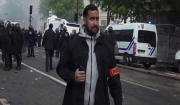 Γαλλία: Υπό κράτηση οι 3 αστυνομικοί για την υπόθεση του σωματοφύλακα του Μακρόν που χτύπησε διαδηλωτή