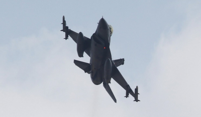 Νέες προκλήσεις: Ζεύγος τουρκικών F-16 πέταξε πάνω από τις Οινούσσες