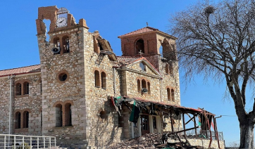 Ισχυροί μετασεισμοί στη Λάρισα μετά τα 6 Ρίχτερ -Κατέρρευσαν σπίτια και εκκλησίες, ζημιές σε σχολεία