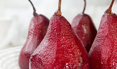 Συνταγή για αχλάδια ποσέ σε κόκκινο κρασί -Το πιο φίνο επιδόρπιο του φθινοπώρου