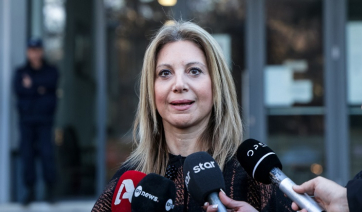 Αποχωρεί η Μαρία Καρυστιανού από το ΔΣ του Συλλόγου Θυμάτων Τεμπών (Bίντεο)