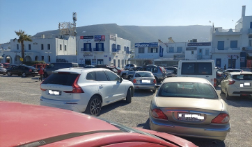 Πάρος: Κύμα αναχωρήσεων στο λιμάνι του νησιού – Φυγή «αντίκρισμα» μιας αποδοτικής τουριστικής σεζόν