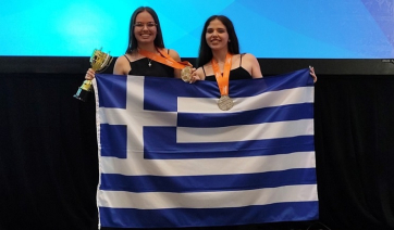 Δυο 17χρονες Ελληνίδες στην κορυφή του κόσμου στον παγκόσμιο διαγωνισμό πληροφορικής της Microsoft