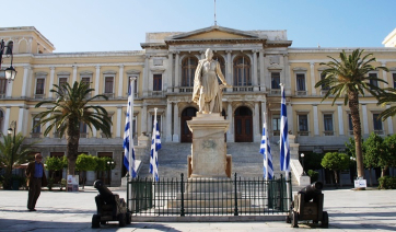 Σύρος: Σεξιστική επίθεση σε γυναίκα δημοτική σύμβουλο